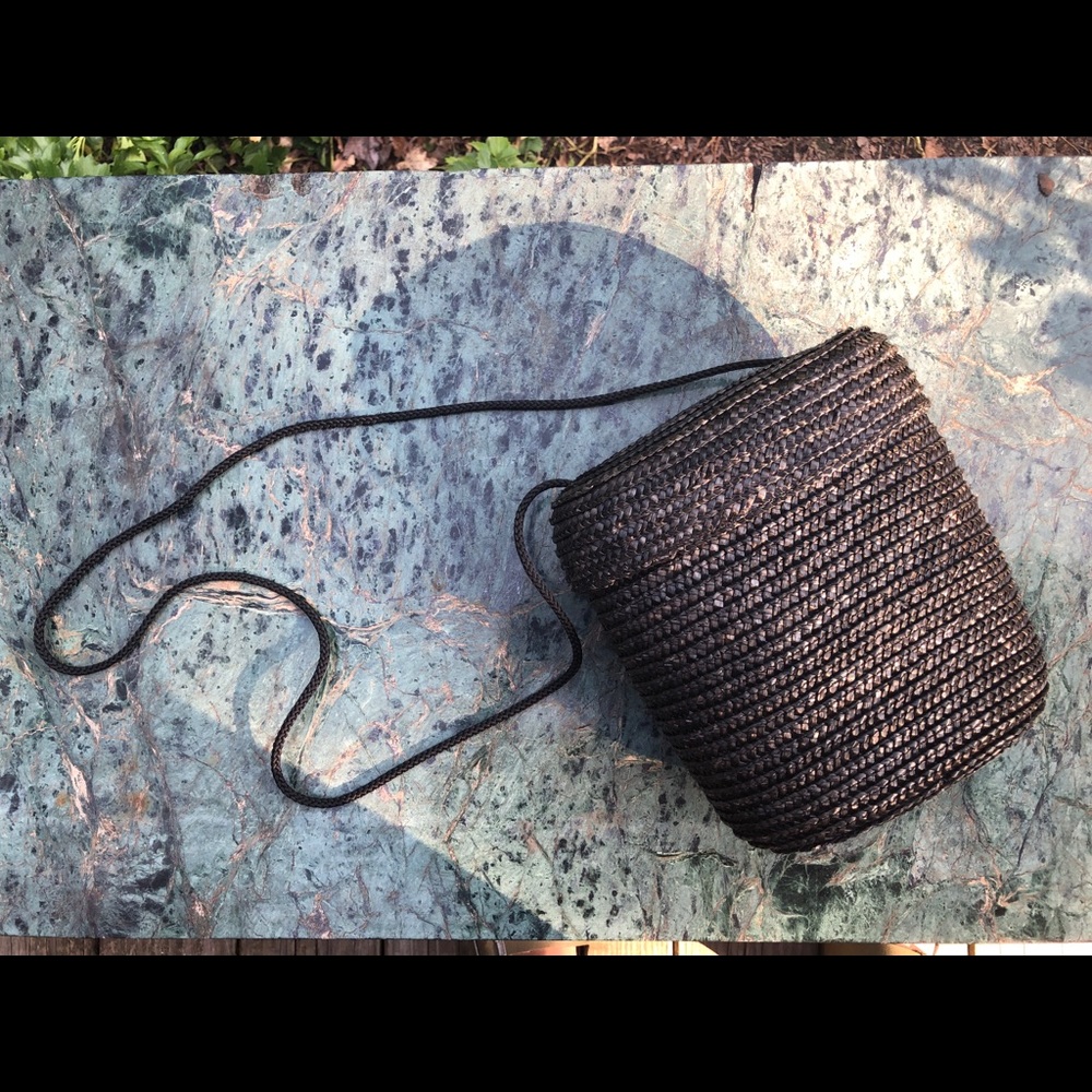 Black basket purse
